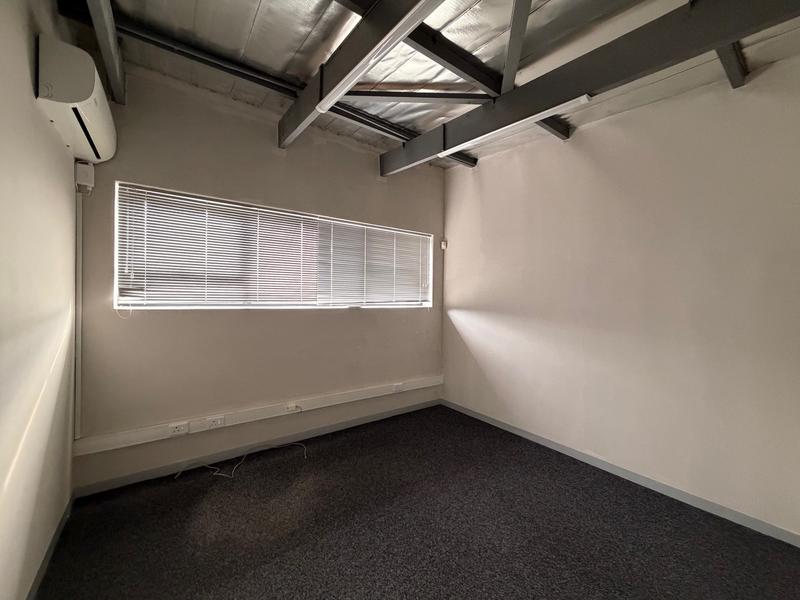 To Let Commercial Property for Rent in Mount Pleasant Eastern Cape